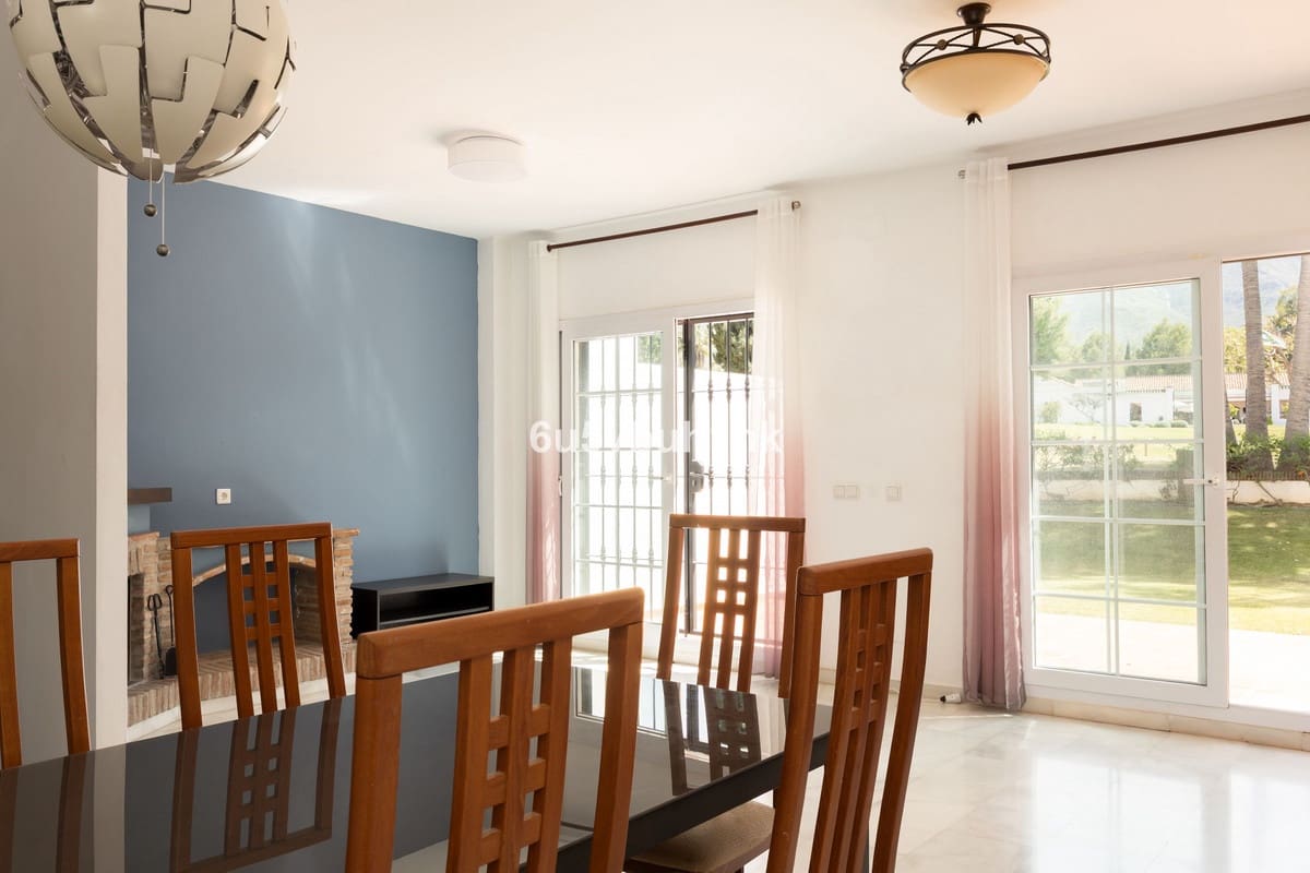 2 soverom Hus til salgs i Alhaurin de la Torre - € 419 000 (Ref: 9857697)