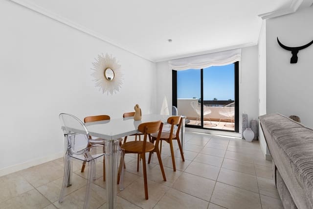 3 soverom Hus til salgs i Selwo, Estepona med svømmebasseng garasje - € 625 000 (Ref: 9857698)