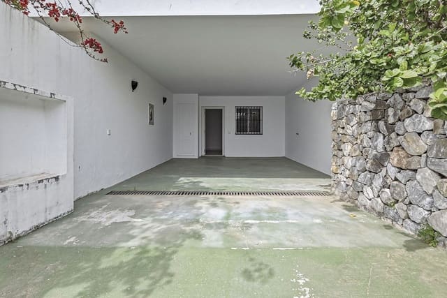 4 Zimmer Haus zu verkaufen in La Dama de Noche - La Alzambra, Marbella mit Pool Garage - 625.000 € (Ref: 9858156)