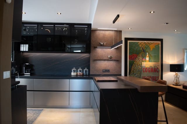 3 sypialnia Dom na sprzedaż w La Cala Golf, Mijas z basenem - 749 000 € (Ref: 9861997)