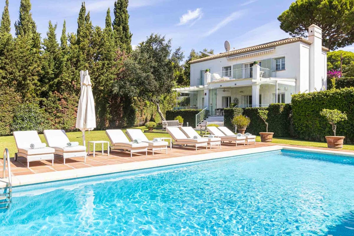 5 quarto Moradia para venda em Elviria com piscina - 2 290 000 € (Ref: 9861998)