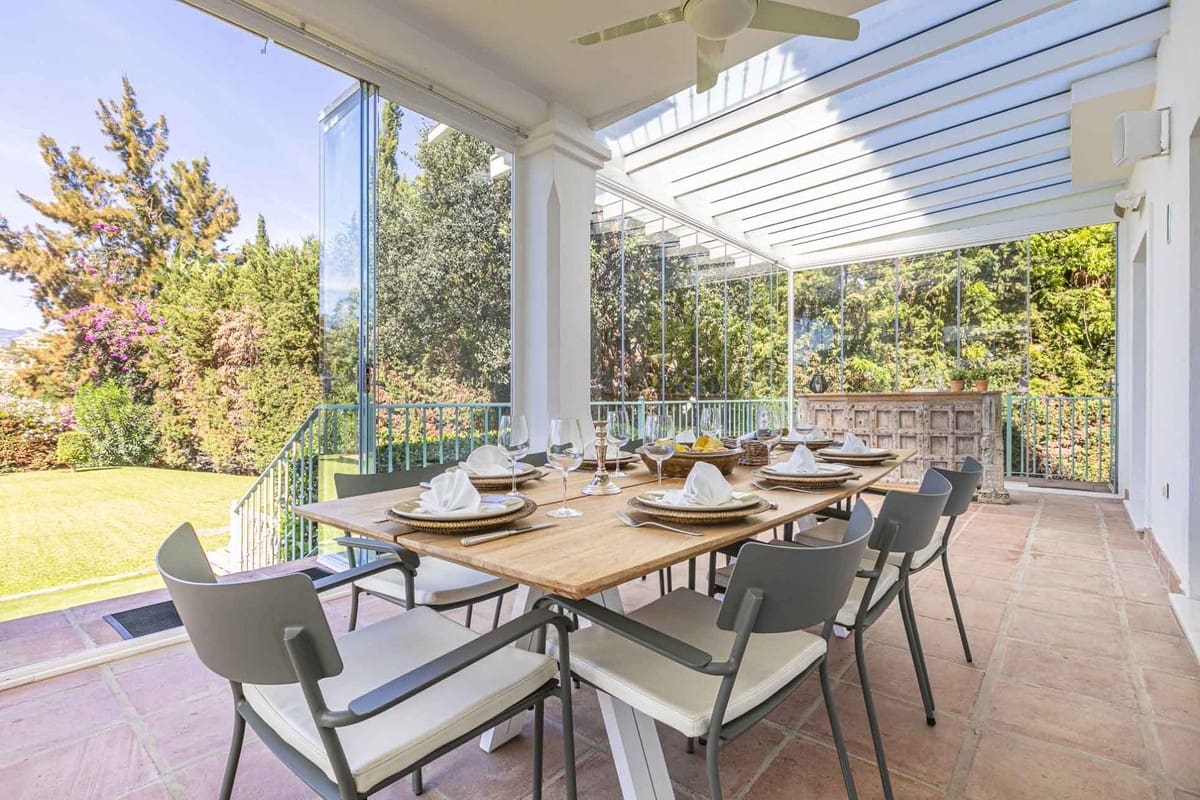 5 quarto Moradia para venda em Elviria com piscina - 2 290 000 € (Ref: 9861998)