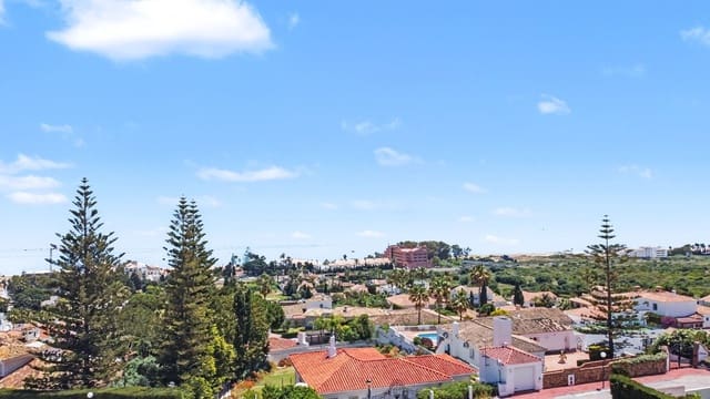 6 sovrum Villa till salu i Manilva Pueblo, Manilva med pool - 550 000 € (Ref: 9861999)