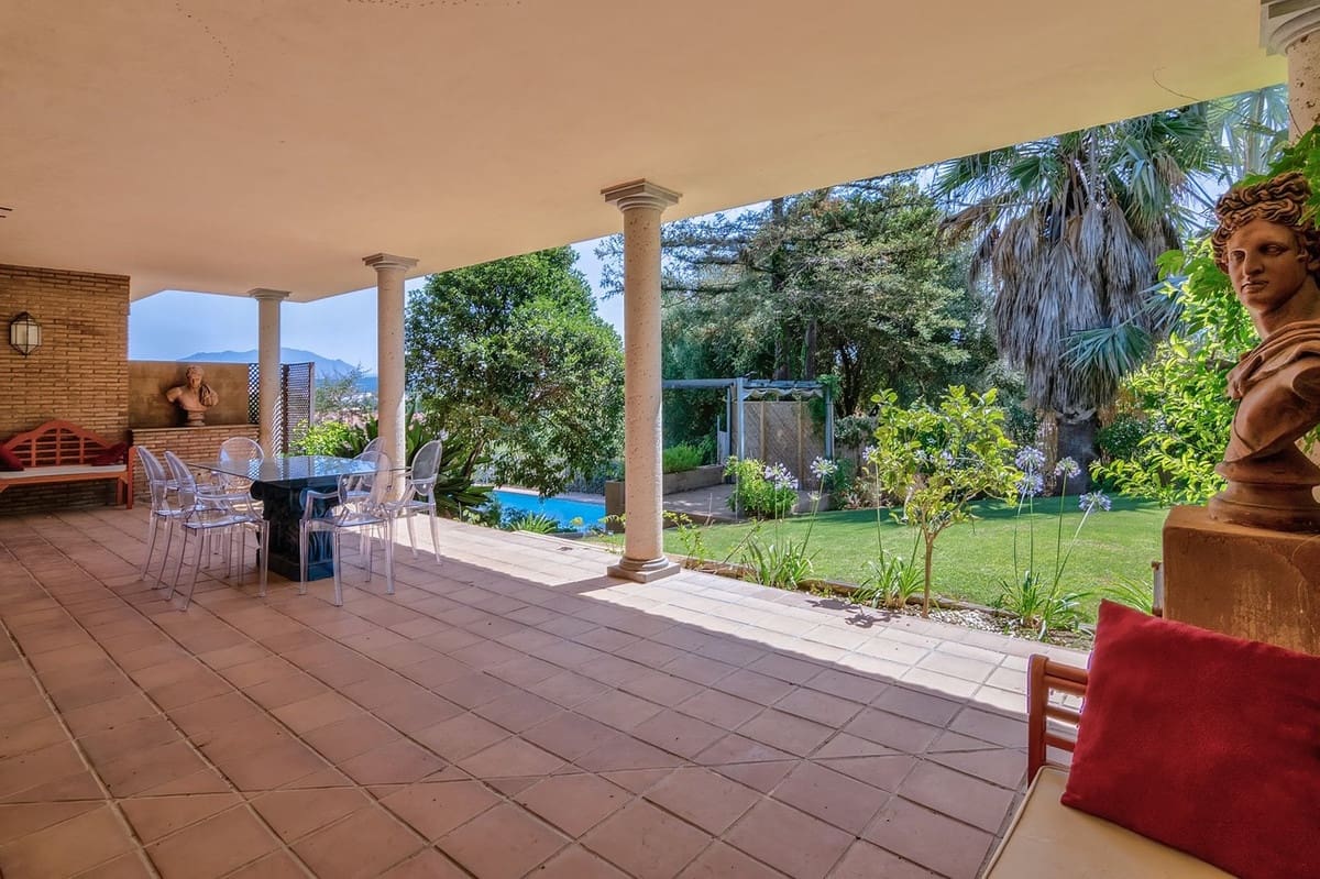 5 chambre Villa/Maison à vendre à Sotogrande avec piscine garage - 1 550 000 € (Ref: 9865351)