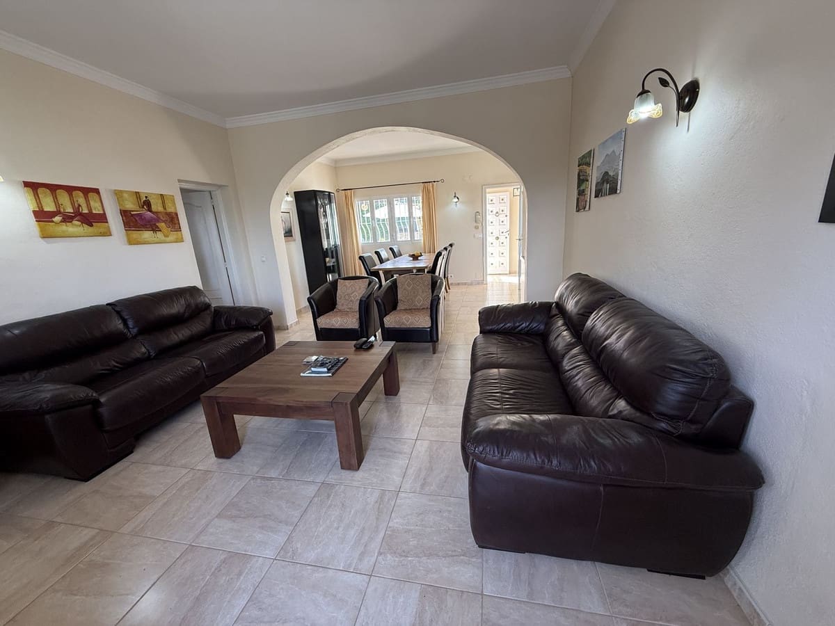 3 bedroom Finca/Country House for sale in Alhaurin el Grande with pool garage - € 549,000 (Ref: 9865352)