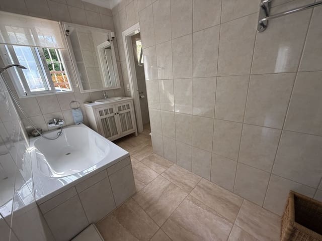 3 bedroom Finca/Country House for sale in Alhaurín el Grande with pool garage - € 549,000 (Ref: 9865352)