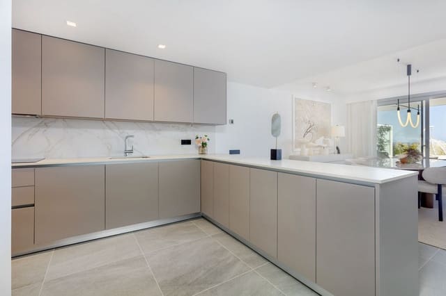 4 slaapkamer Huis te koop in Centro, Estepona met zwembad - € 1.395.000 (Ref: 9867113)