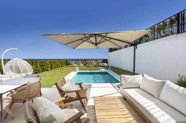 4 slaapkamer Huis te koop in Centro, Estepona met zwembad - € 1.395.000 (Ref: 9867113)