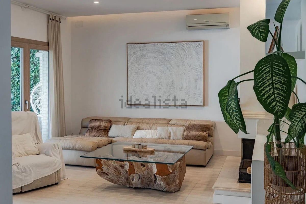 4 chambre Villa/Maison à vendre à Torremolinos avec piscine garage - 1 950 000 € (Ref: 9870247)