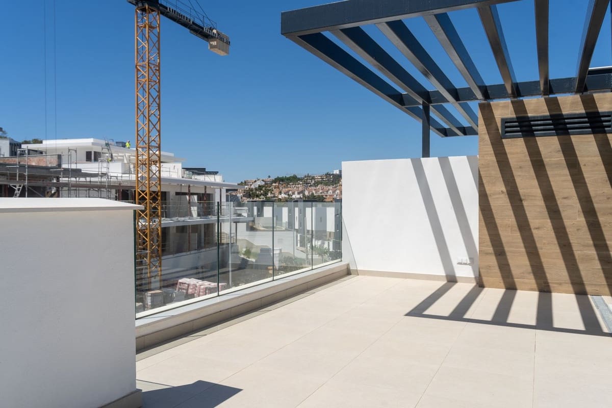 Pareado de 3 habitaciones en Atalaya-Isdabe en venta con piscina - 795.000 € (Ref: 9870249)