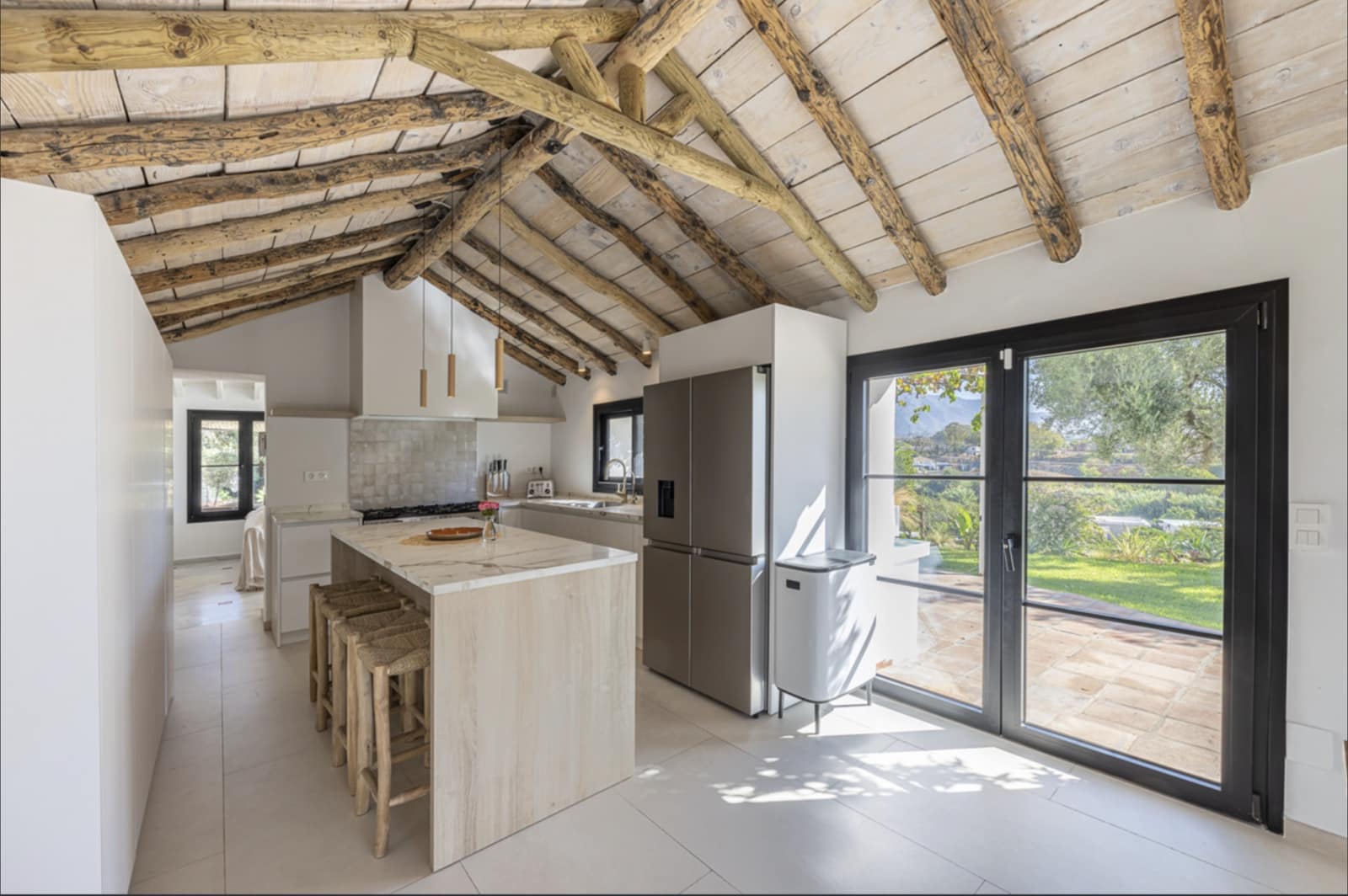3 soverom Villa til salgs i San Pedro de Alcantara med svømmebasseng - € 1 650 000 (Ref: 9876007)