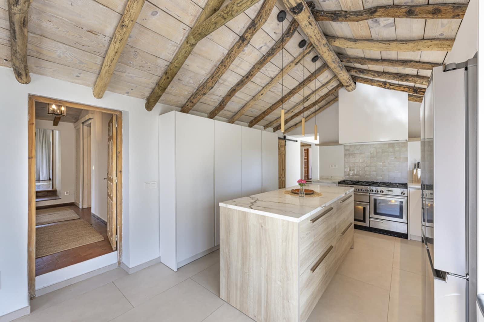 3 soverom Villa til salgs i San Pedro de Alcantara med svømmebasseng - € 1 650 000 (Ref: 9876007)