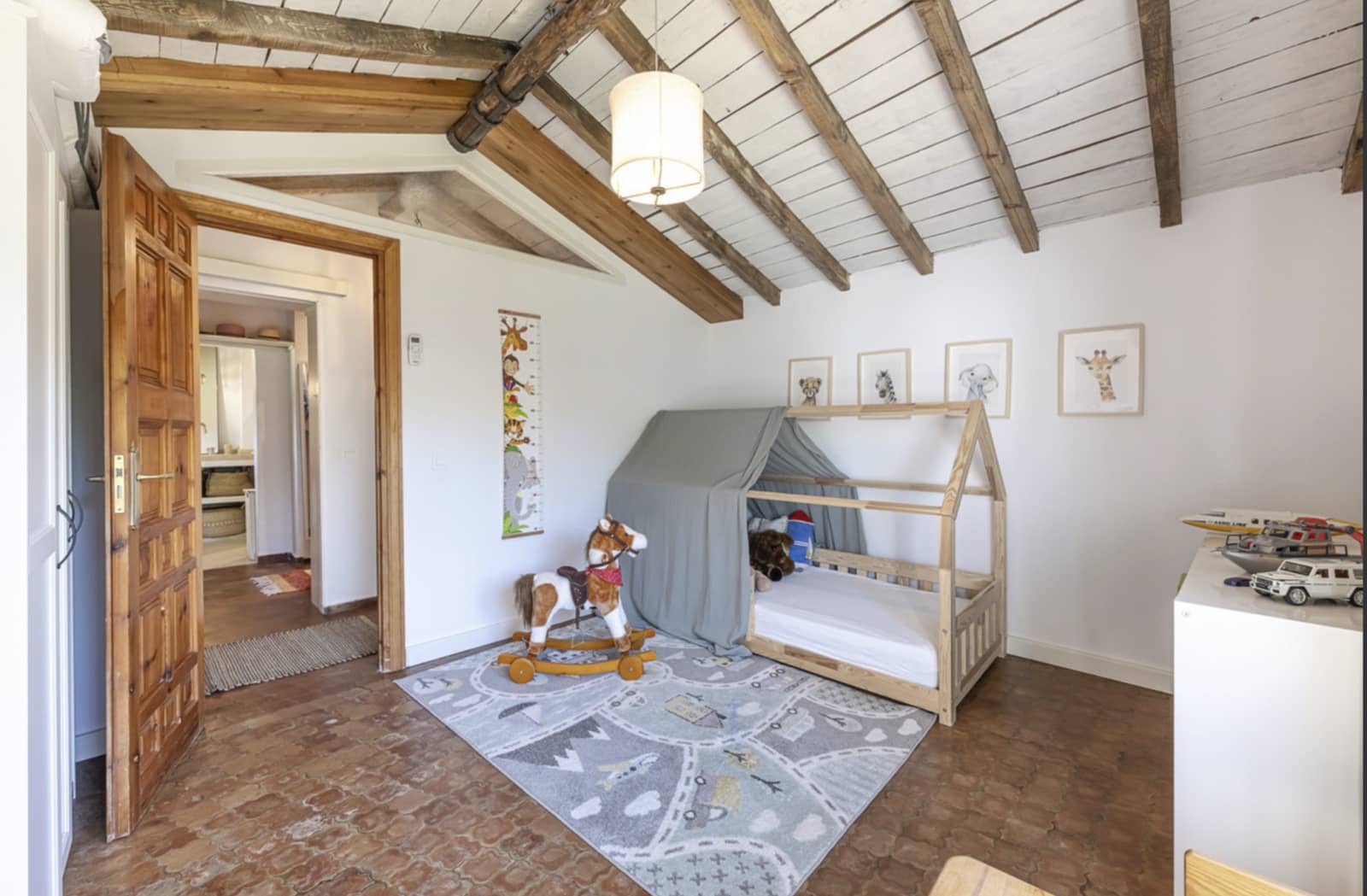 3 soverom Villa til salgs i San Pedro de Alcantara med svømmebasseng - € 1 650 000 (Ref: 9876007)