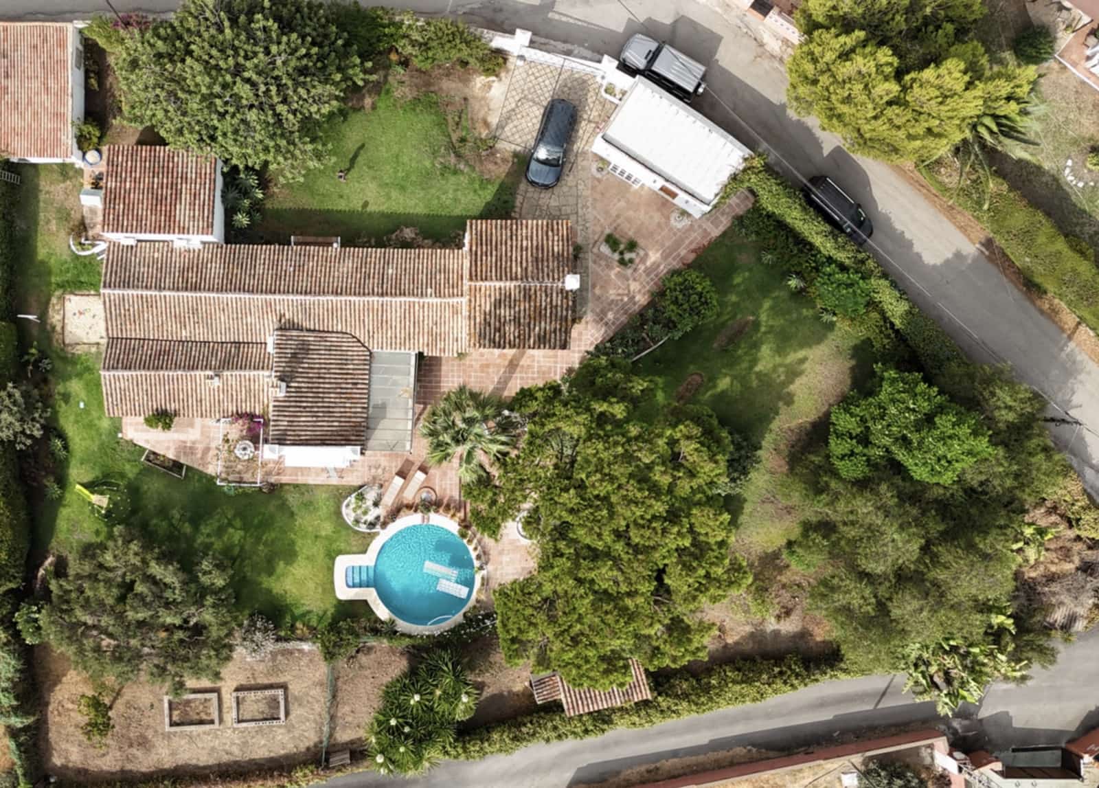 3 soverom Villa til salgs i San Pedro de Alcantara med svømmebasseng - € 1 650 000 (Ref: 9876007)
