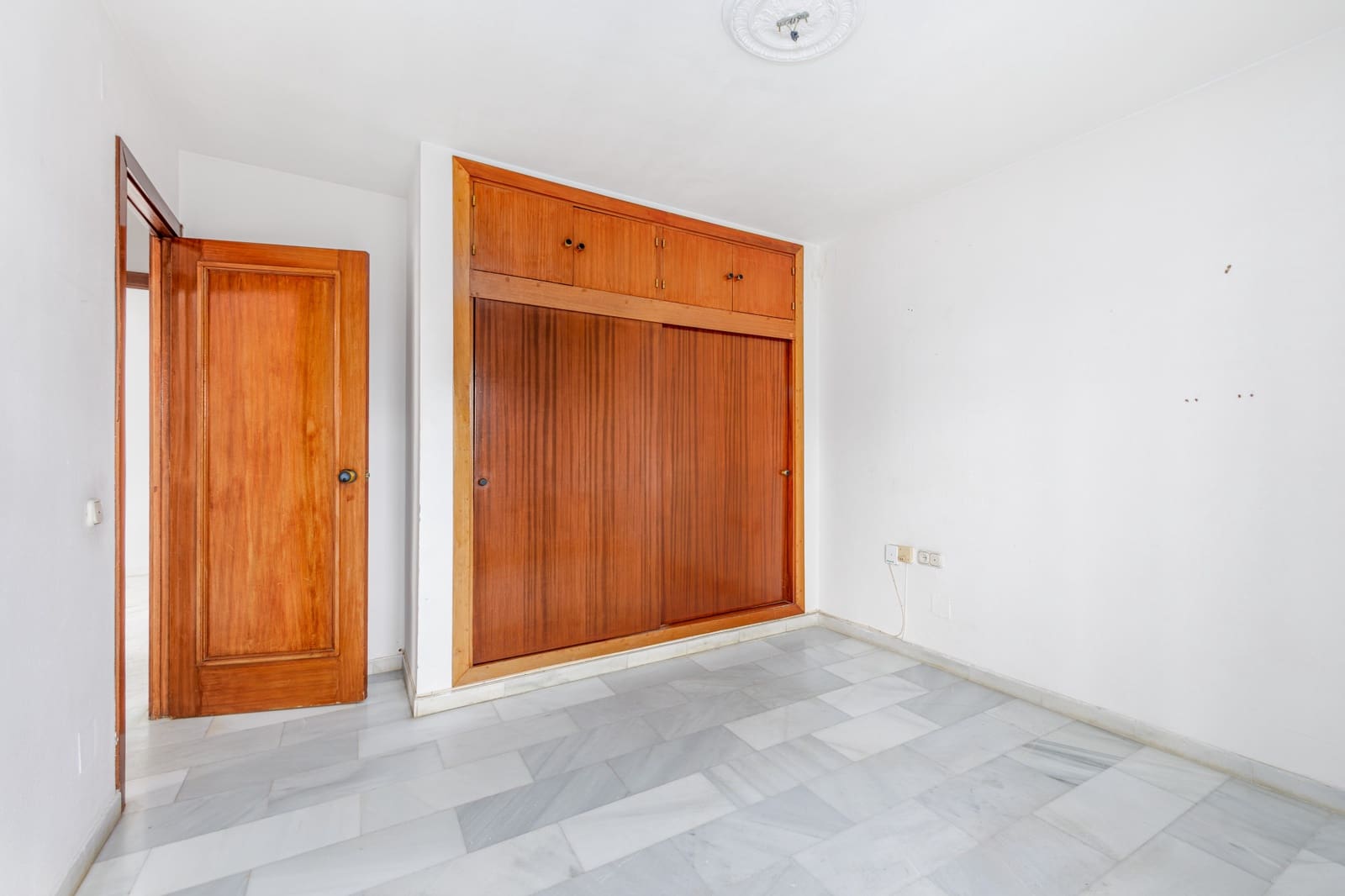 3 Zimmer Apartment zu verkaufen in Fuengirola - 460.000 € (Ref: 9876015)