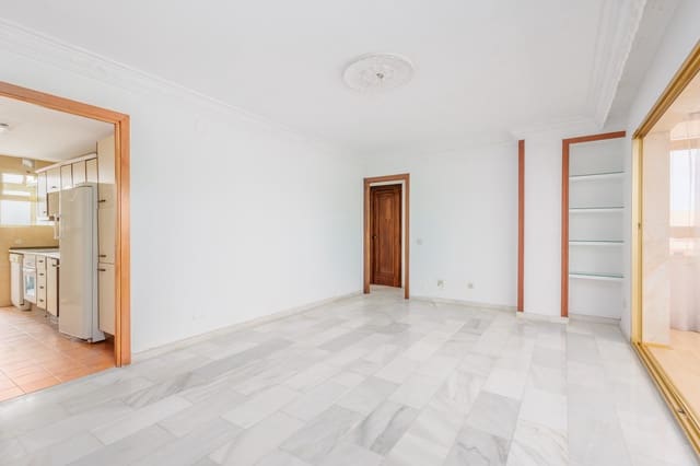 3 Zimmer Apartment zu verkaufen in Centro ciudad, Fuengirola - 460.000 € (Ref: 9876015)
