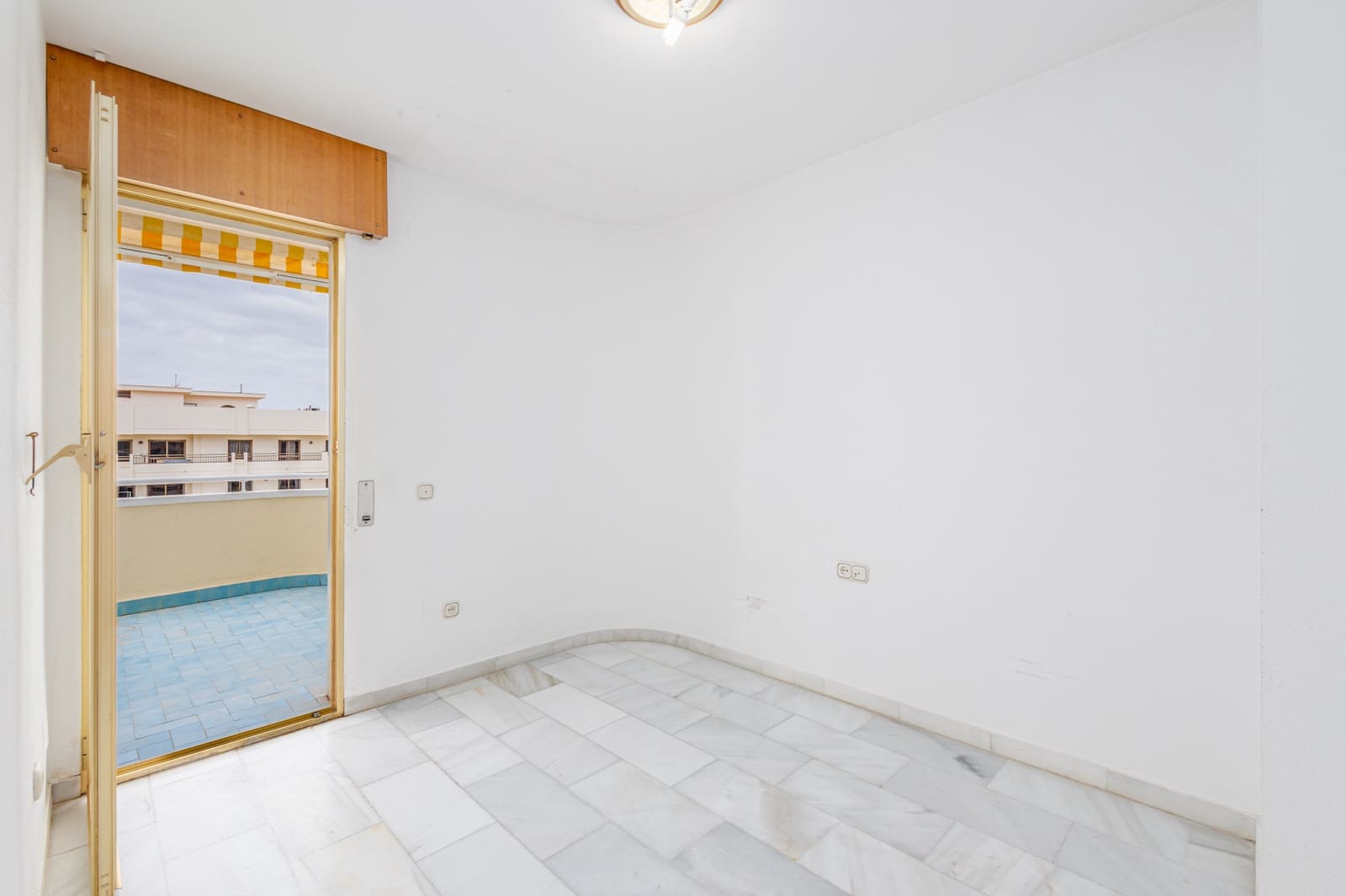 3 Zimmer Apartment zu verkaufen in Fuengirola - 460.000 € (Ref: 9876015)