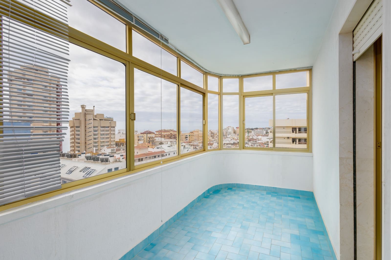 3 Zimmer Apartment zu verkaufen in Fuengirola - 460.000 € (Ref: 9876015)