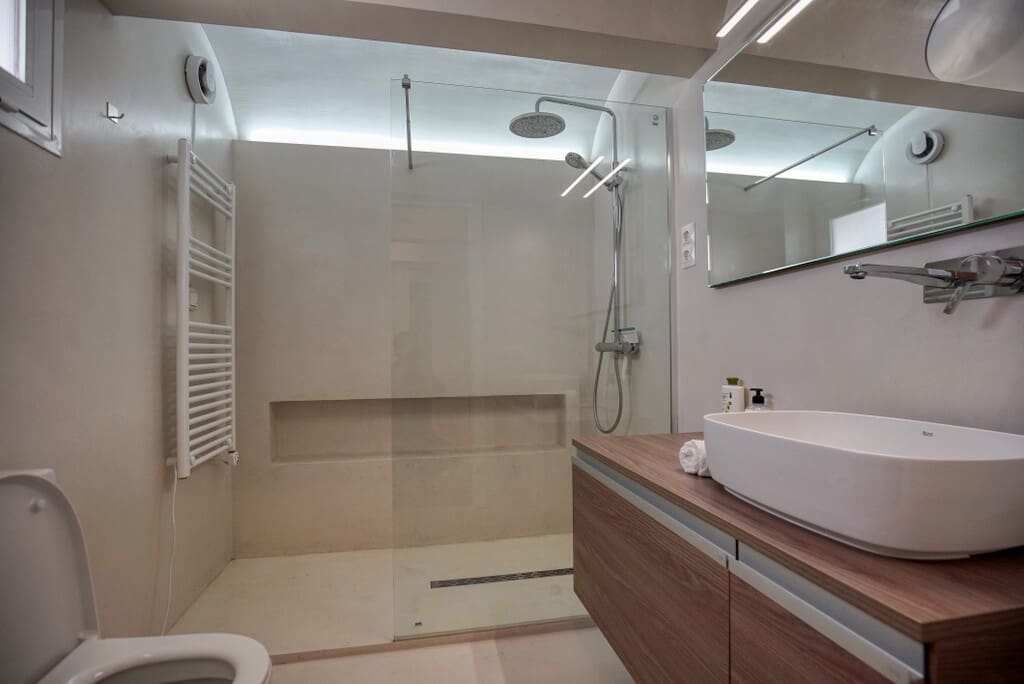 2 Zimmer Villa zu verkaufen in Estepona mit Pool - 850.000 € (Ref: 9878986)