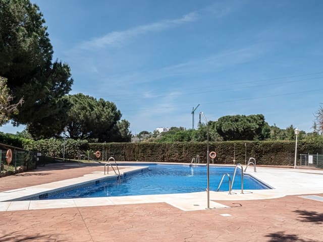 4 soverom Hus til salgs i Calahonda, Mijas - € 595 000 (Ref: 9880800)
