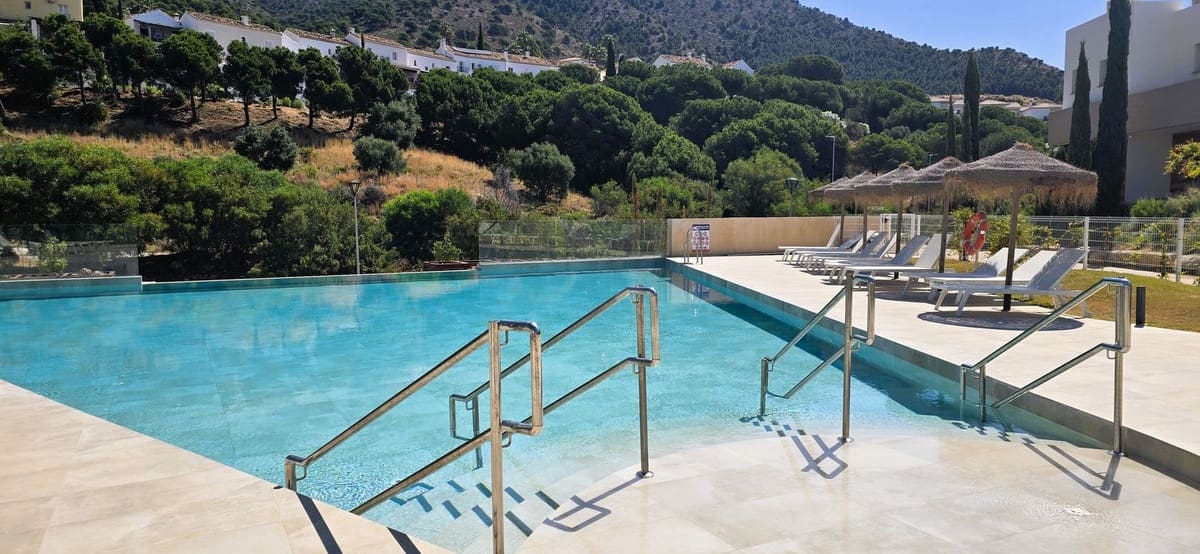 3 sypialnia Dom blizniak na sprzedaż w Mijas Costa z basenem - 799 000 € (Ref: 9880801)