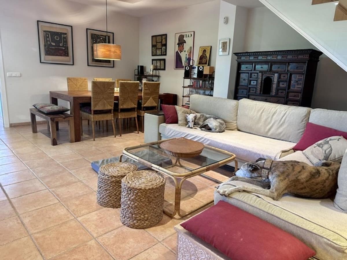3 soverom Hus til salgs i Estepona med svømmebasseng - € 1 500 000 (Ref: 9880803)