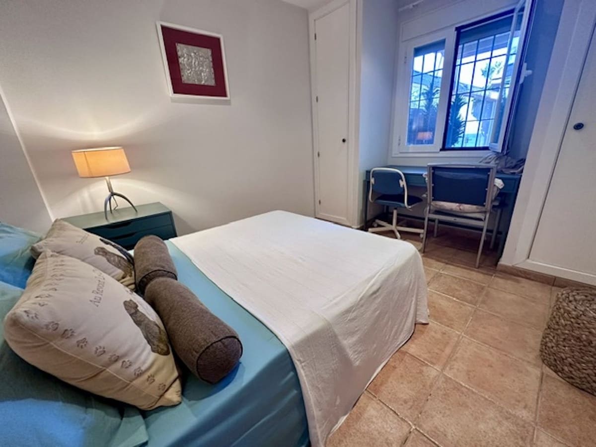3 soverom Hus til salgs i Estepona med svømmebasseng - € 1 500 000 (Ref: 9880803)