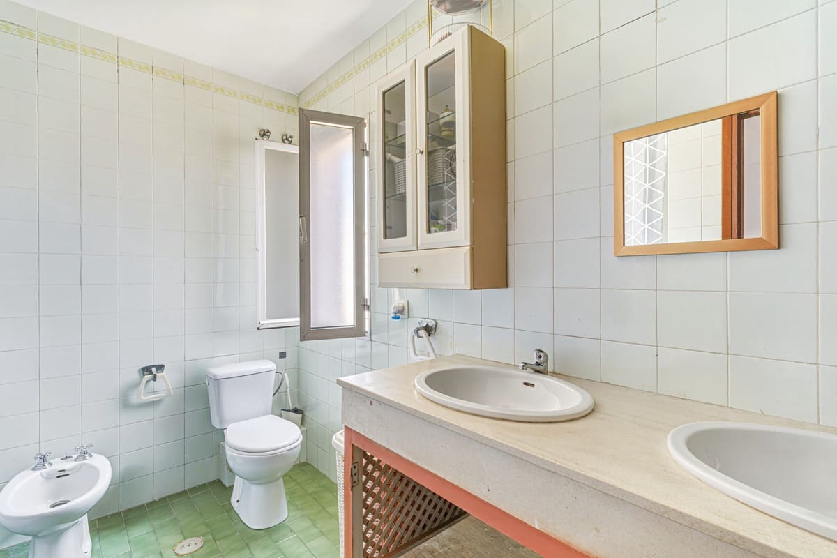 3 slaapkamer Huis te koop in New Golden Mile - € 580.000 (Ref: 9884669)