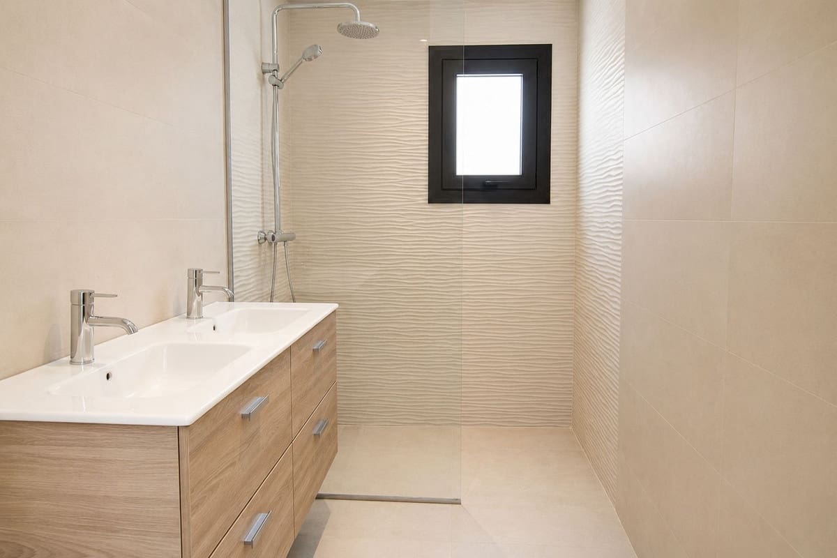 4 chambre Villa/Maison à vendre à Fuengirola avec piscine garage - 1 475 000 € (Ref: 9884673)