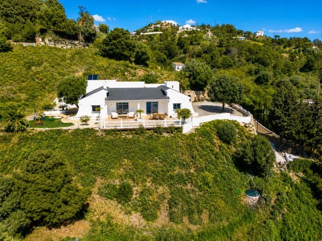 5 soverom Finca/Herregård til salgs i Centro, Estepona - € 995 000 (Ref: 9884677)