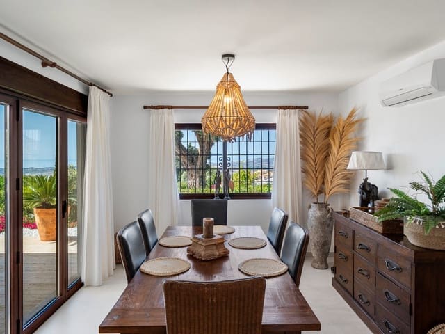4 quarto Moradia para venda em Mijas pueblo, Mijas com piscina - 995 000 € (Ref: 9888137)
