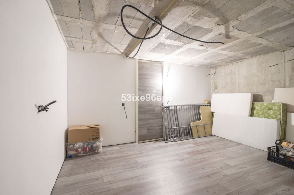 2 slaapkamer Huis te koop in Bahia de Casares met garage - € 389.000 (Ref: 9888141)
