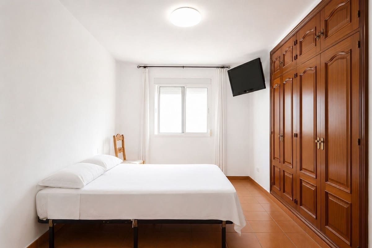 Casa de 4 habitaciones en San Pedro de Alcantara en venta con garaje - 695.000 € (Ref: 9888142)