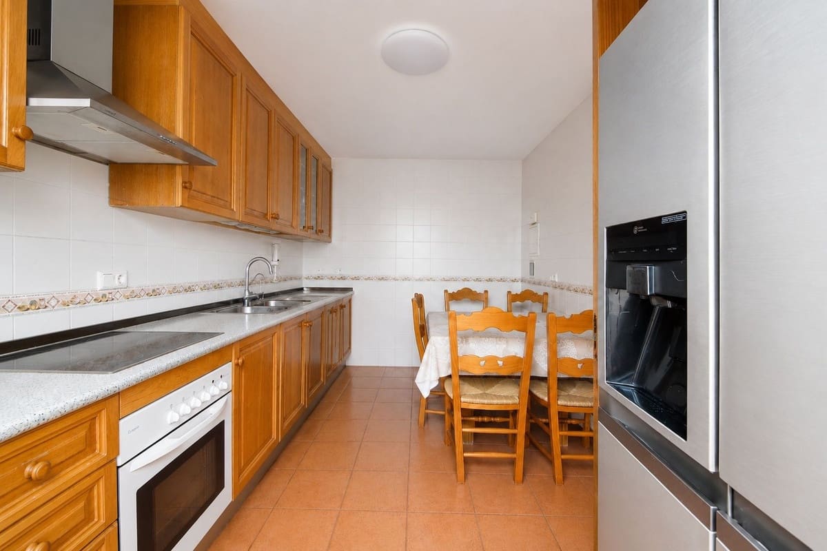 Casa de 4 habitaciones en San Pedro de Alcantara en venta con garaje - 695.000 € (Ref: 9888142)