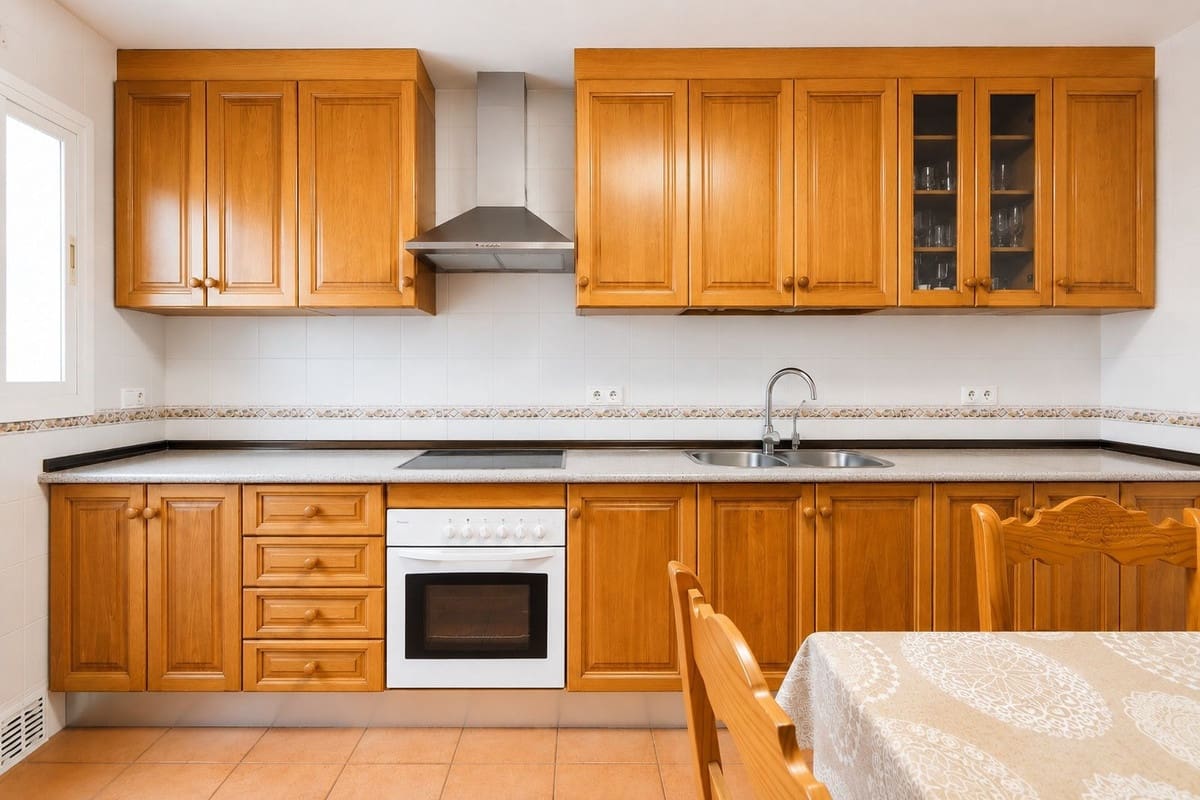 Casa de 4 habitaciones en San Pedro de Alcantara en venta con garaje - 695.000 € (Ref: 9888142)