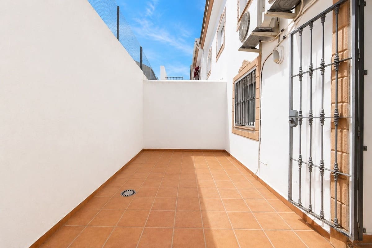 Casa de 4 habitaciones en San Pedro de Alcantara en venta con garaje - 695.000 € (Ref: 9888142)