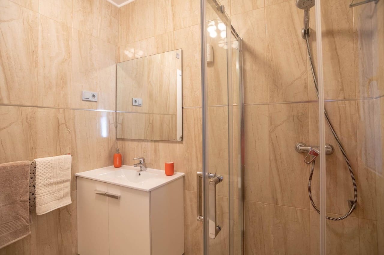 4 quarto Moradia para venda em San Miguel de Salinas com piscina garagem - 799 000 € (Ref: 10023050)