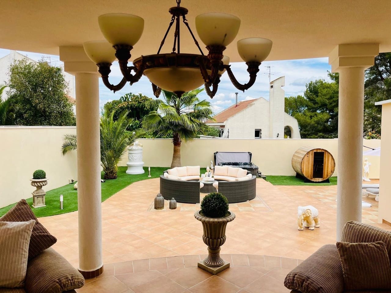 4 quarto Moradia para venda em San Miguel de Salinas com piscina garagem - 799 000 € (Ref: 10023050)