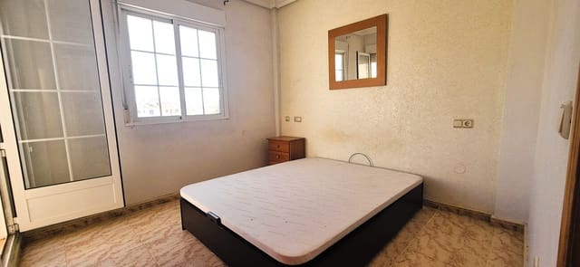 Pareado de 3 habitaciones en Villamartin, Orihuela en venta con piscina - 210.000 € (Ref: 10023054)