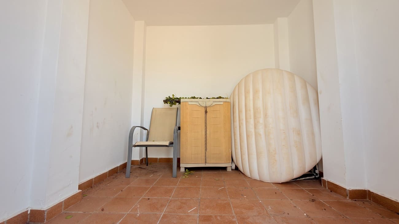 3 bedroom Semi-detached Villa for sale in Villamartin with pool - € 200,000 (Ref: 10023054)