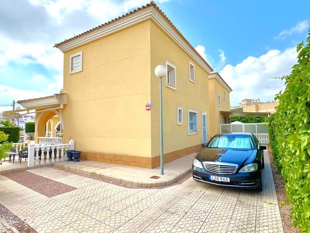 3 quarto Moradia para venda em Las Filipinas com piscina - 339 000 € (Ref: 10023061)