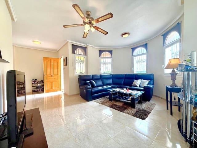 3 quarto Moradia para venda em Las Filipinas com piscina - 339 000 € (Ref: 10023061)