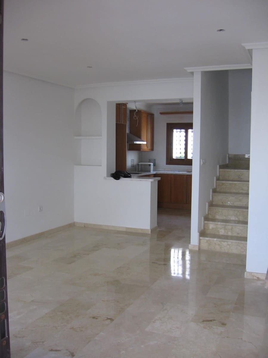 Casa de 2 habitaciones en Orihuela Costa en venta - 239.000 € (Ref: 10023062)