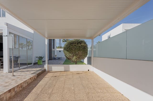 3 soveværelse Villa til salg i Lomas de Cabo Roig - Los Dolses, Orihuela - € 450.000 (Ref: 10023063)