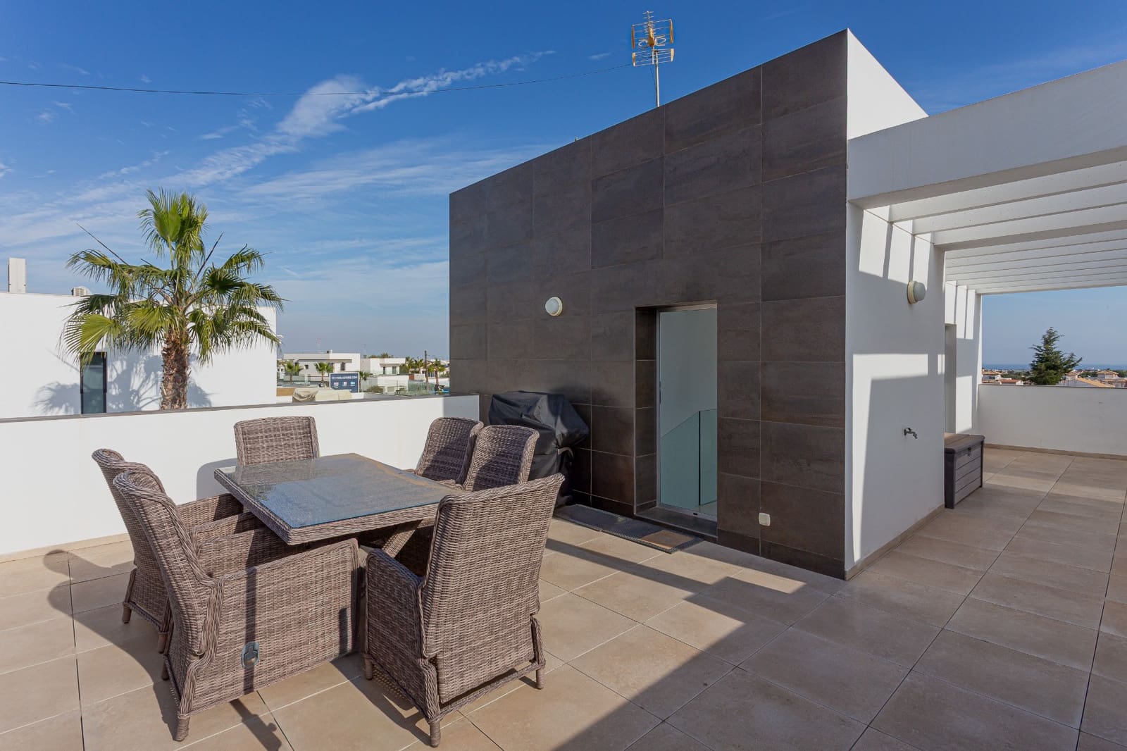 3 soveværelse Villa til salg i Orihuela Costa - € 450.000 (Ref: 10023063)