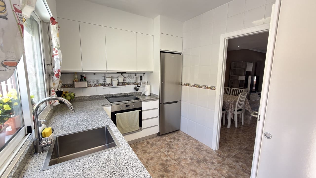 3 sovrum Hus till salu i La Zenia med garage - 220 950 € (Ref: 10023065)