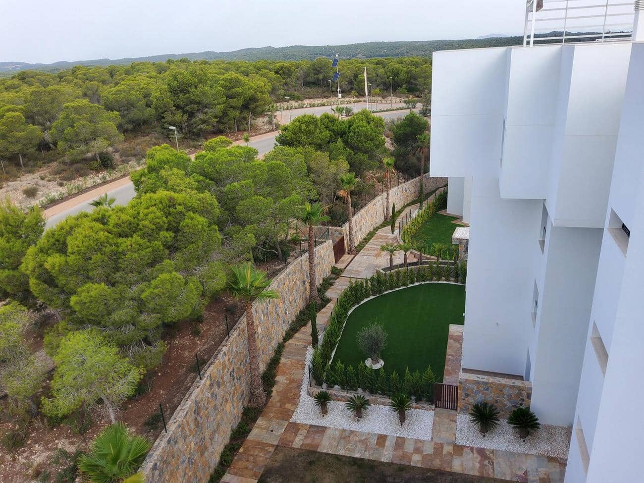 3 chambre Penthouse à vendre à Las Colinas Golf avec piscine - 810 000 € (Ref: 10023154)