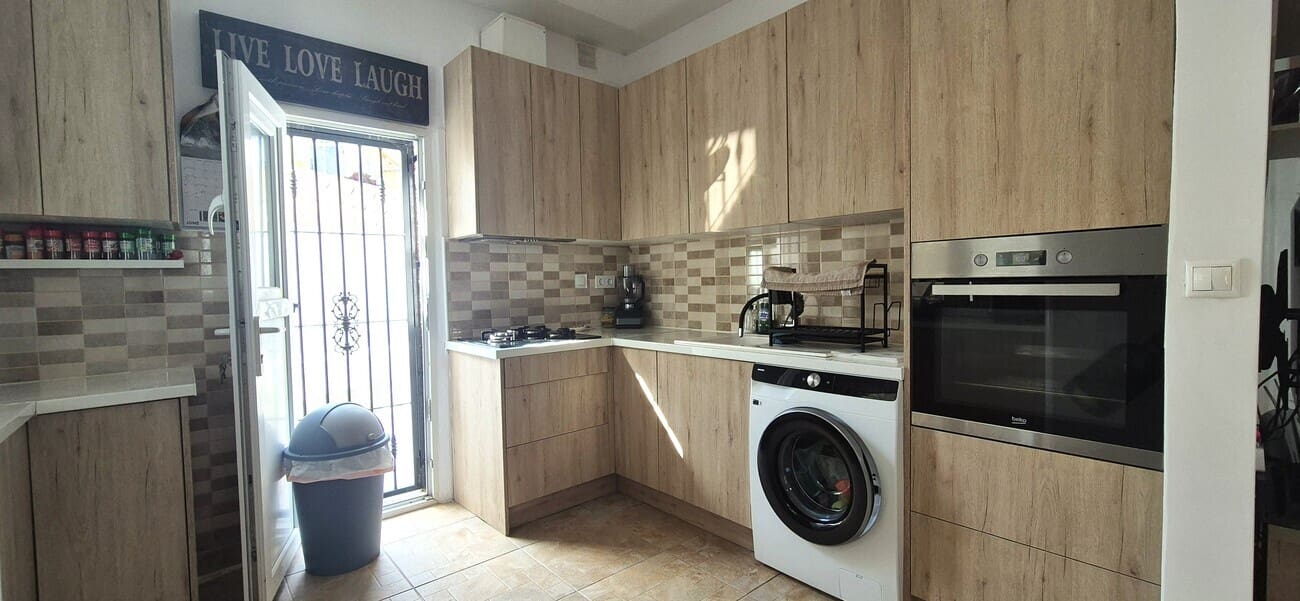 2 soverom Bungalow til salgs i Blue Lagoon med garasje - € 209 950 (Ref: 10024823)