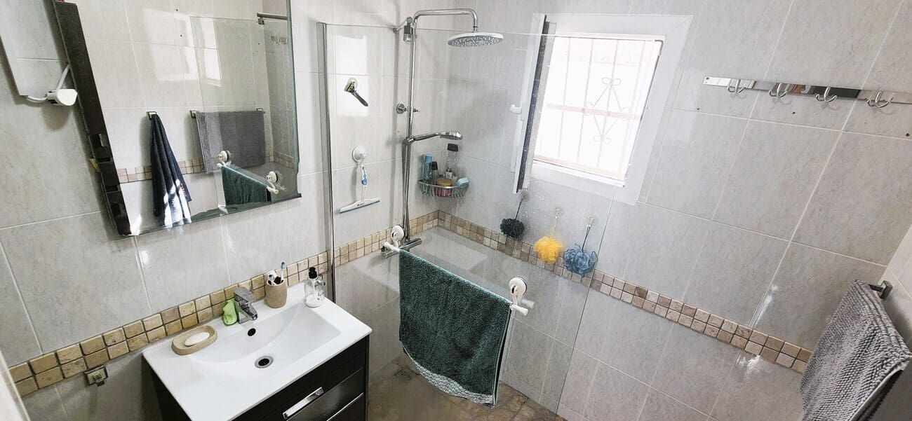 2 soverom Bungalow til salgs i Blue Lagoon med garasje - € 209 950 (Ref: 10024823)
