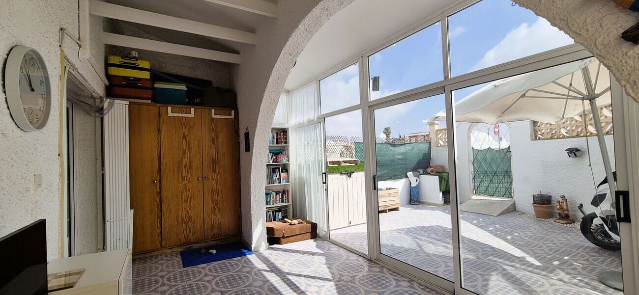2 soverom Bungalow til salgs i Blue Lagoon med garasje - € 209 950 (Ref: 10024823)